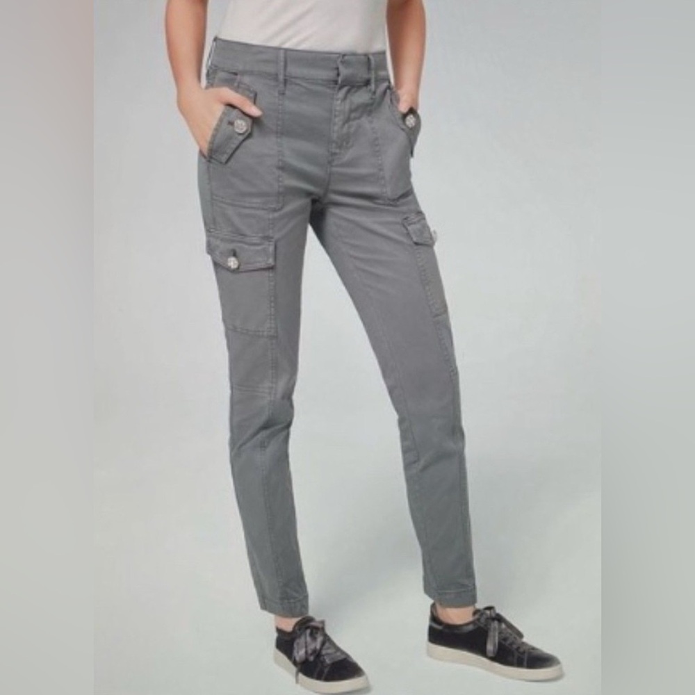 WHBM White House Black Market, High Rise Pearl Gray Cargo Pants, 00L